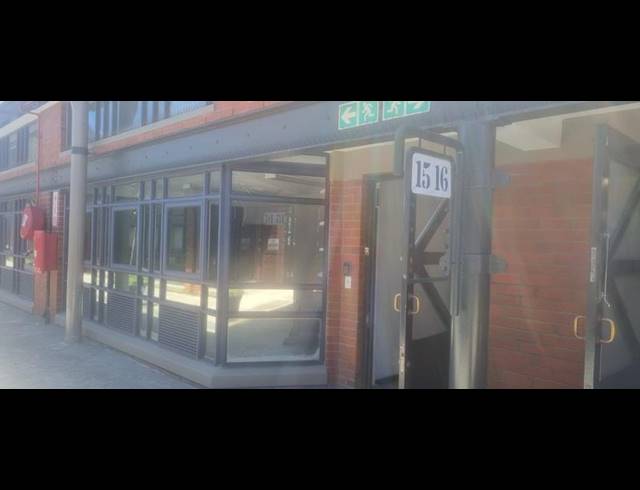 BUSINESS PROPERTY TO RENT IN MOWBRAY